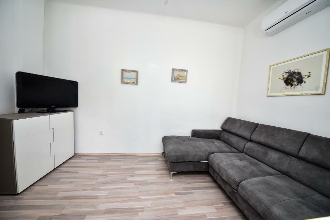 זאדאר Villa Benelux מראה חיצוני תמונה